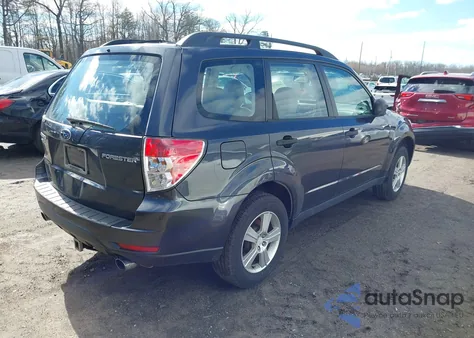 2011 Subaru Forester 2.5X из США, поврежденный, VIN JF2SHBBC2BH754382